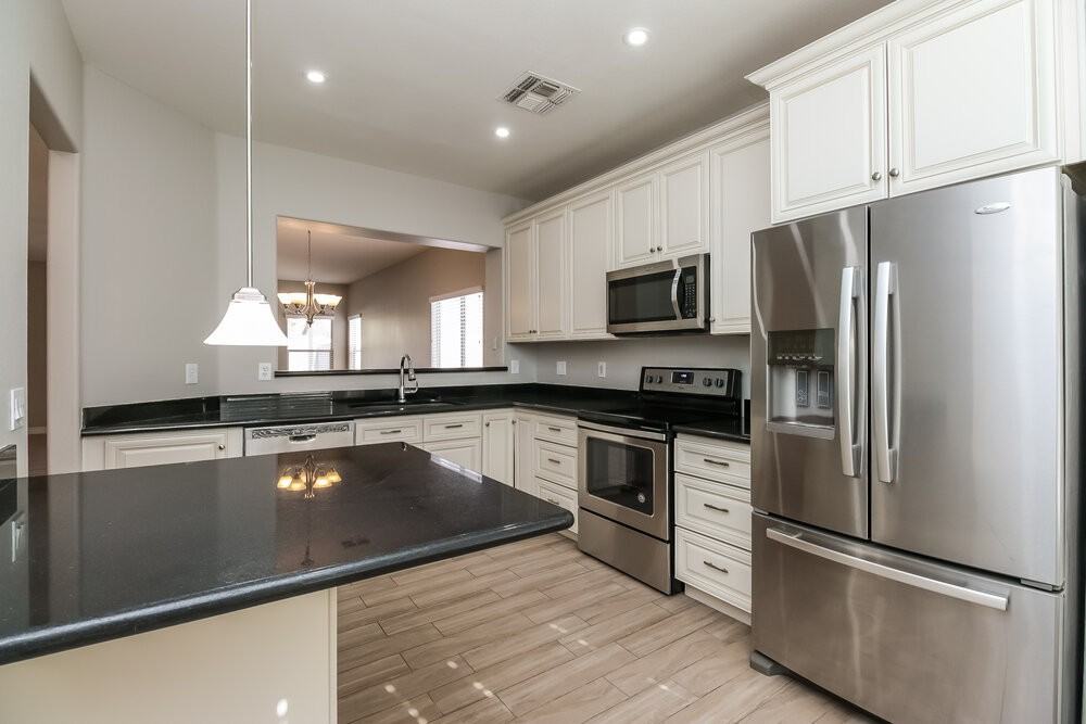 8146 E Onza Ave - Photo 6 of 15