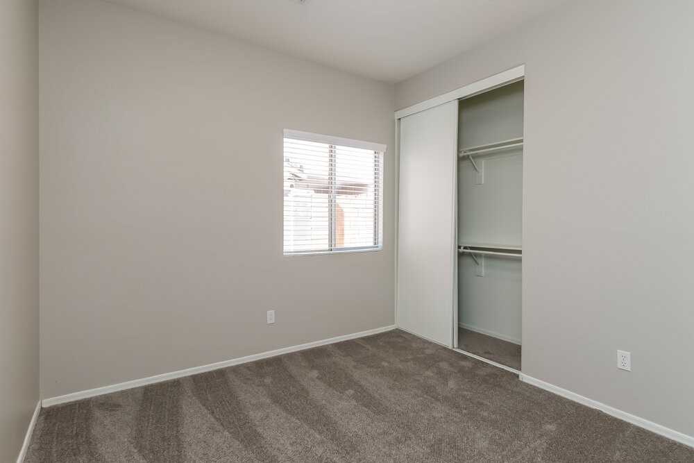 8146 E Onza Ave - Photo 7 of 15