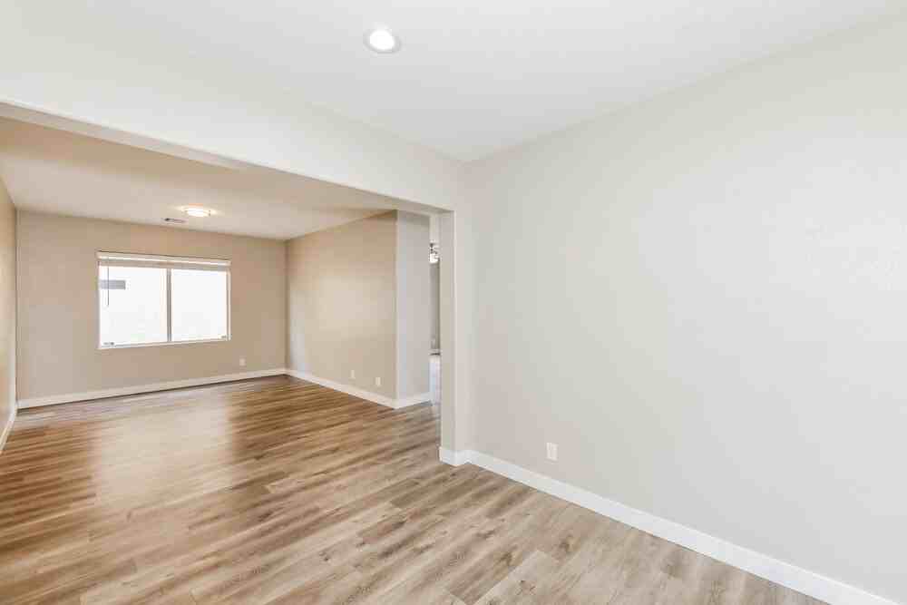 7714 Hauck St - Photo 5 of 17