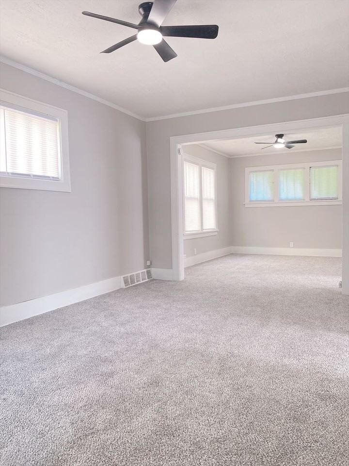 2869 Sprague St - Photo 5 of 21