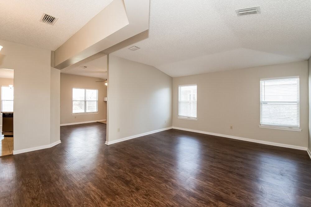 12335 Silent Brook Trl N - Photo 2 of 15