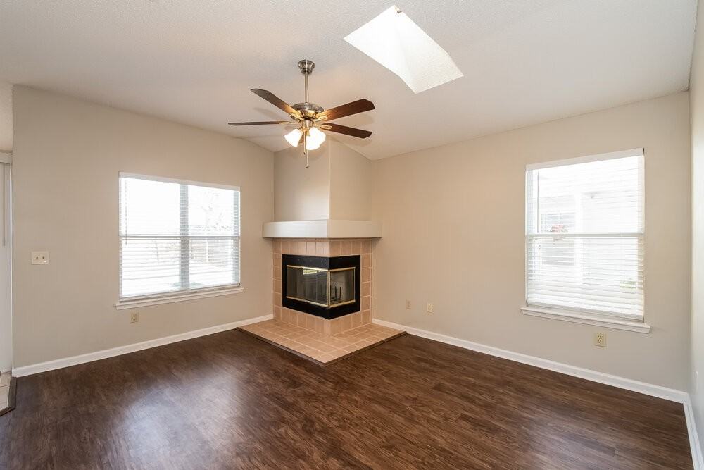 12335 Silent Brook Trl N - Photo 4 of 15