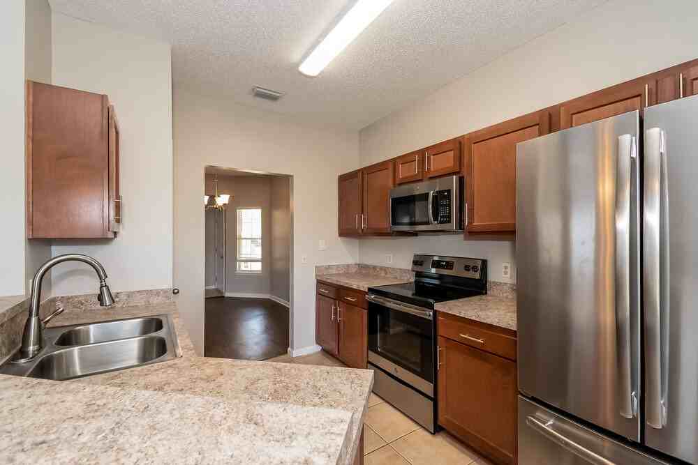 12335 Silent Brook Trl N - Photo 6 of 15