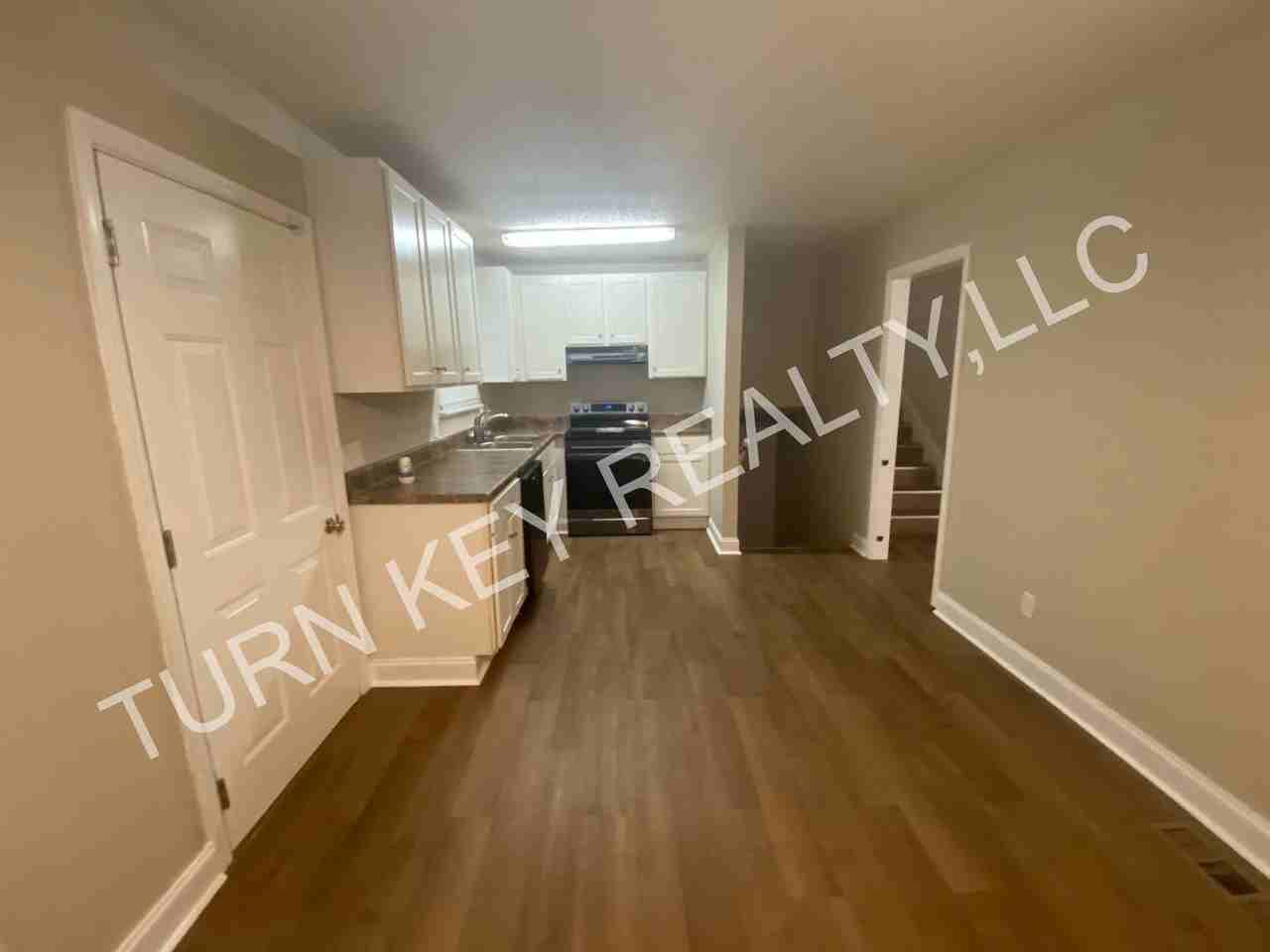 1608 Azalea Dr - Photo 5 of 11