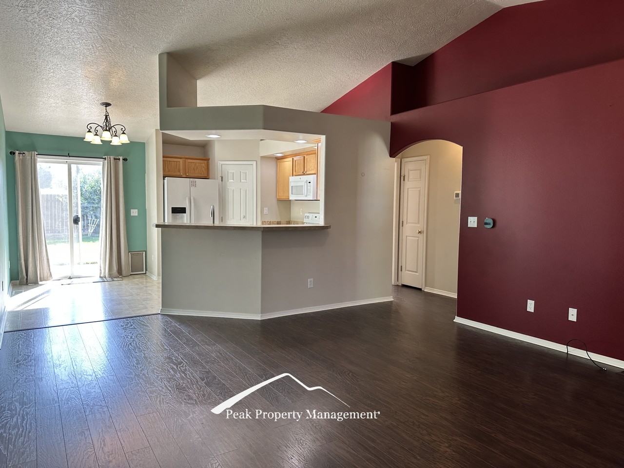 605 W Mulberry Loop #1 - Photo 3 of 28