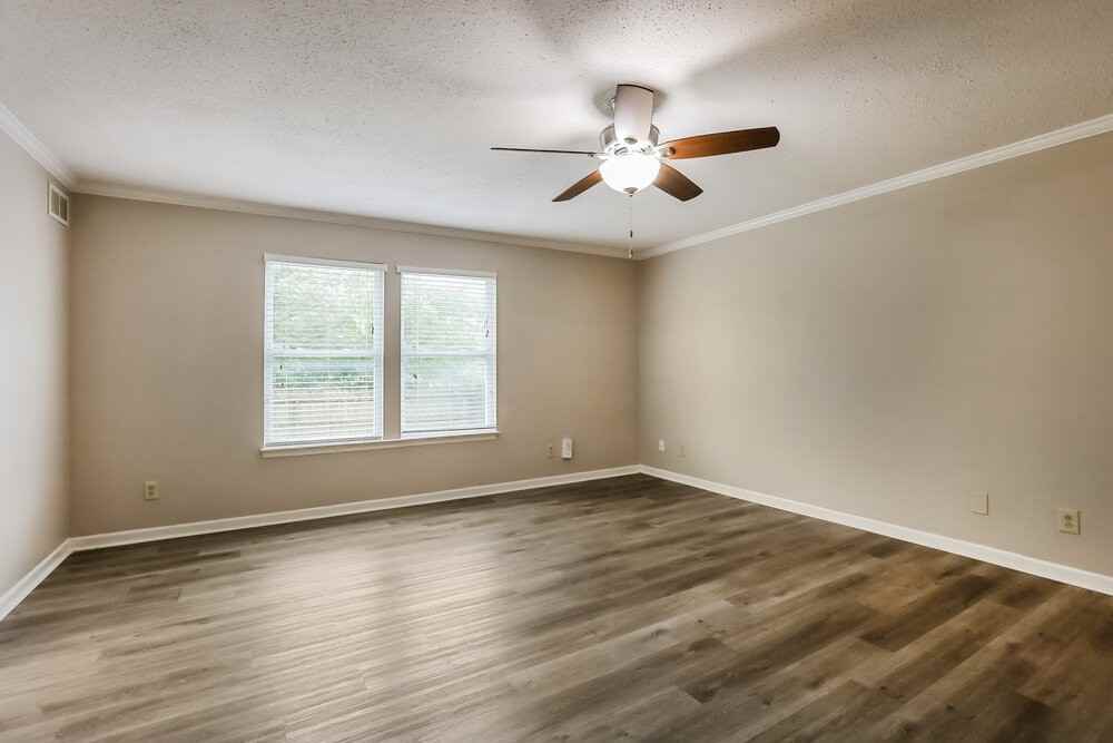 103 Snowflake Cir - Photo 4 of 17