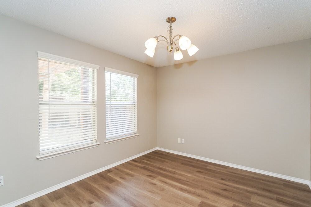 3405 Star Ranch Ct - Photo 7 of 17