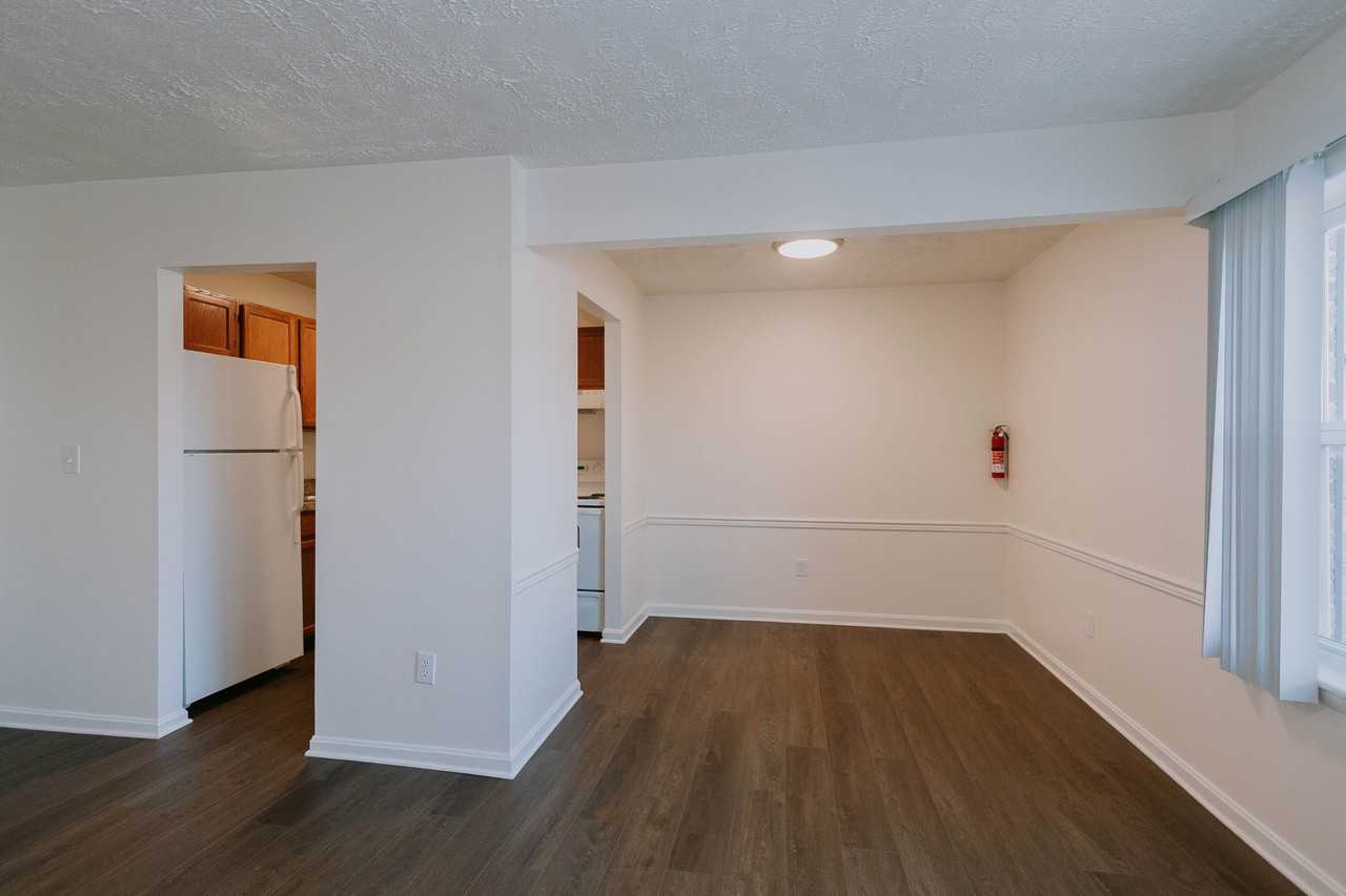 401 East Rd - 9 #9 - Photo 3 of 13