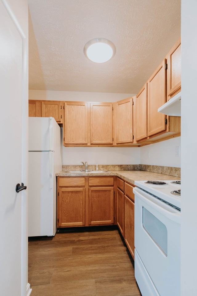 401 East Rd - 9 #9 - Photo 4 of 13