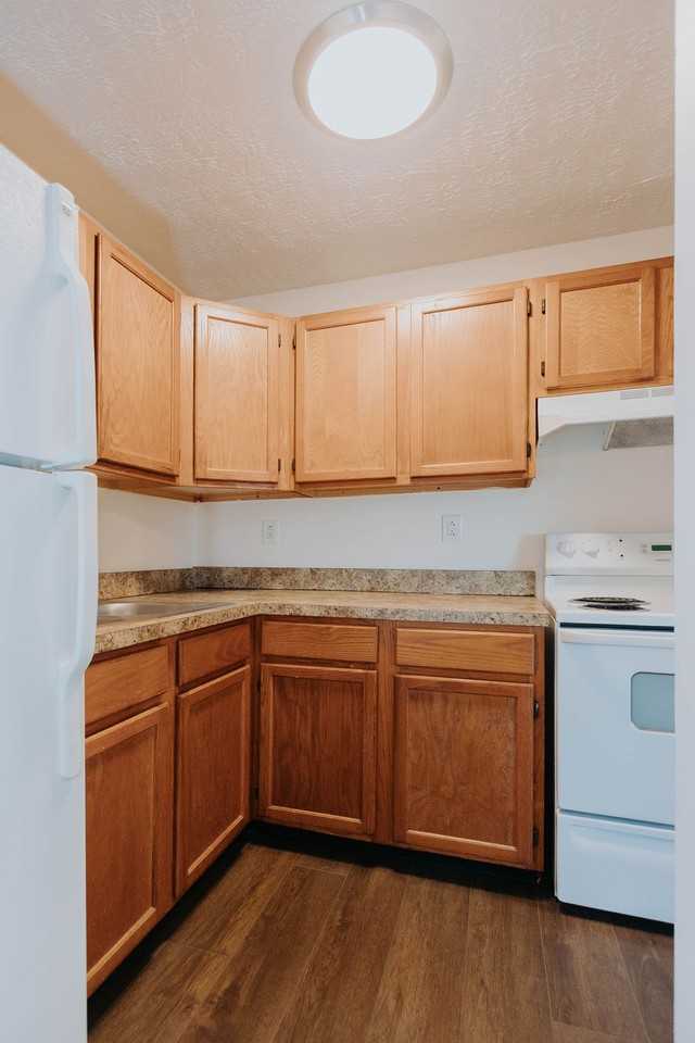 401 East Rd - 9 #9 - Photo 5 of 13
