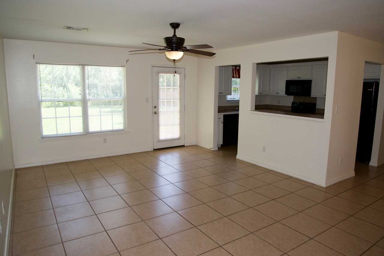 1703 W Kentucky Ave #1 - Photo 2 of 24