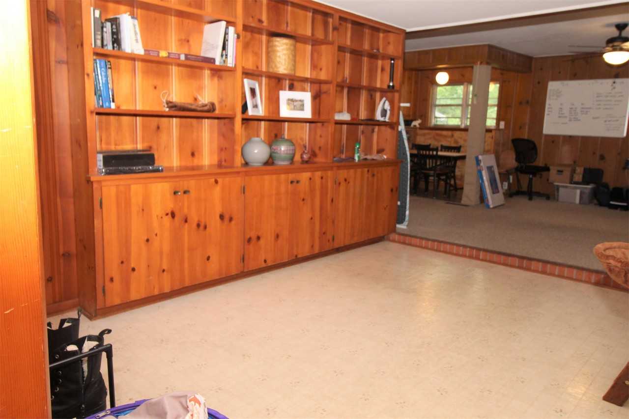 1616 W Wedington Dr #1 - Photo 4 of 12