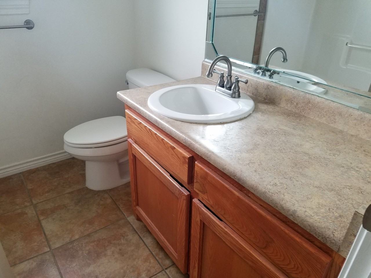 3306 Edgewood Dr - Photo 7 of 12