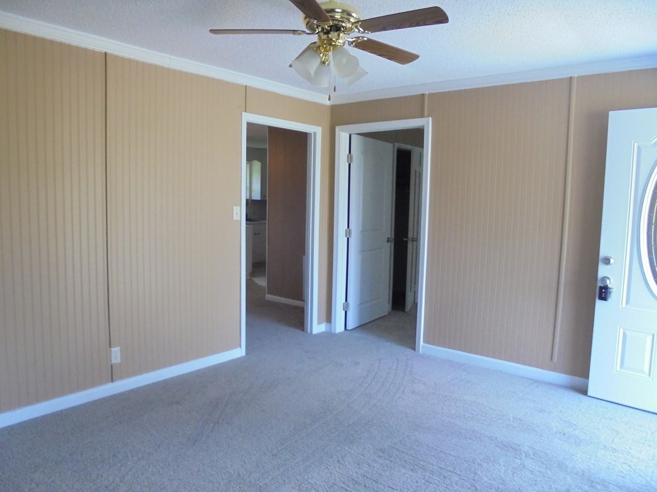 533 County Road 255 - Photo 2 of 7