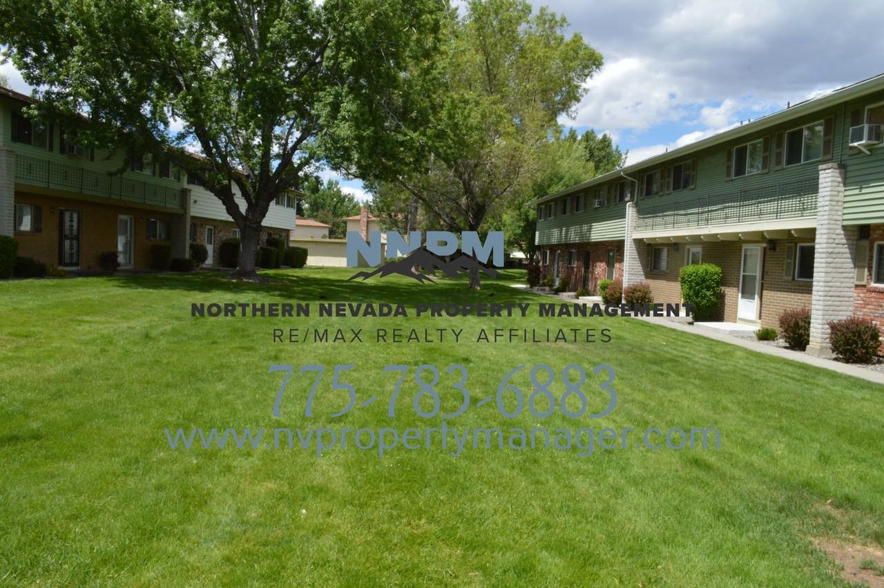 239 Smithridge Park - Photo 3 of 14