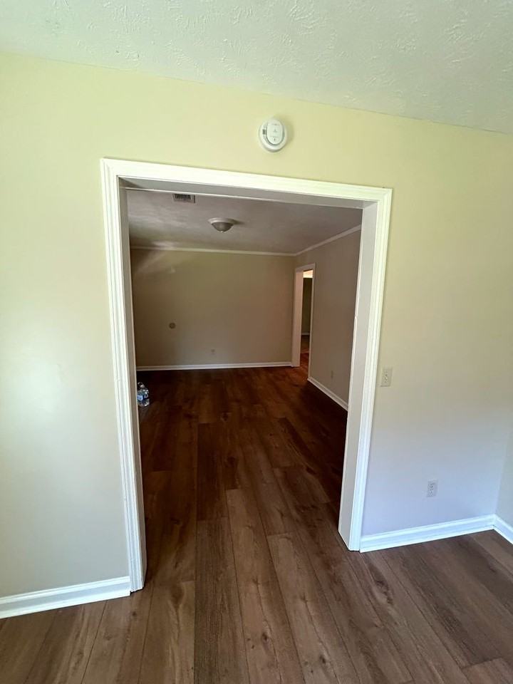 61 Shepard St - Photo 6 of 16