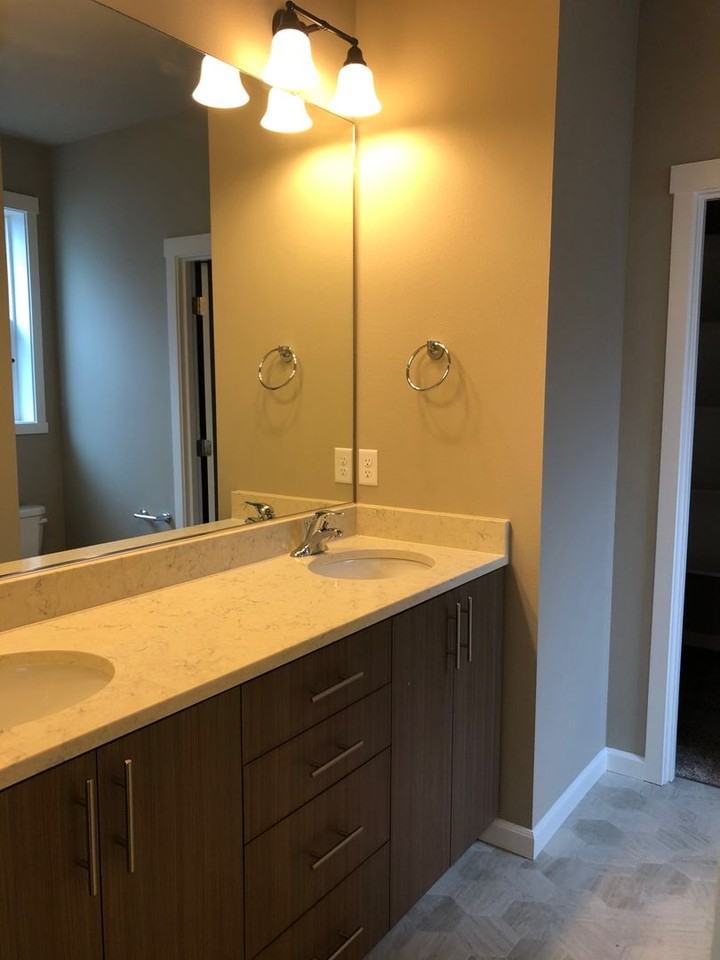10519 Ne 103rd Ct - Photo 7 of 7