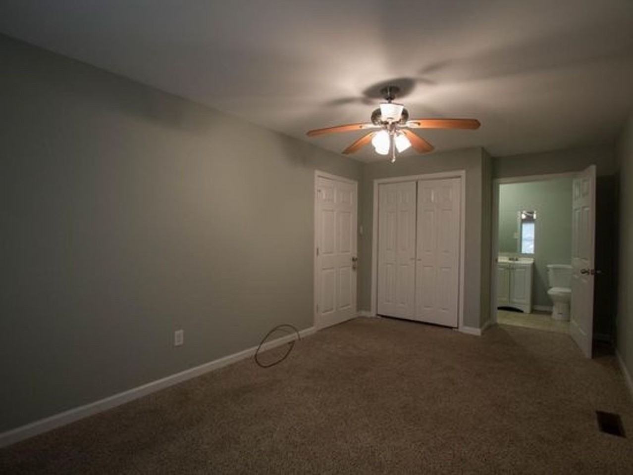 2261 5th St Ne - Photo 6 of 9