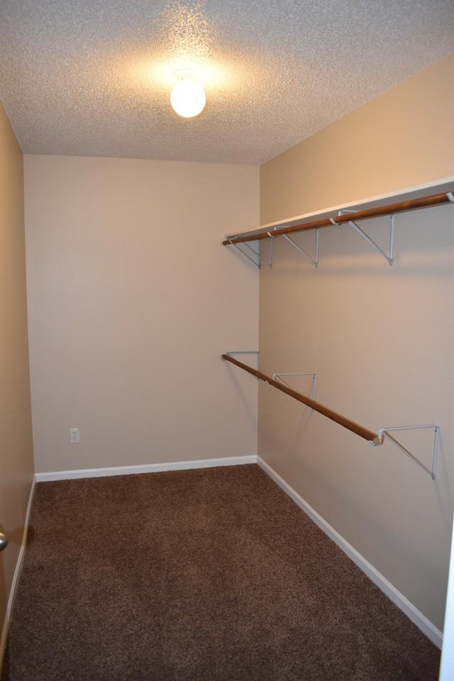 2923 Bluff Ridge Dr #1 - Photo 2 of 8