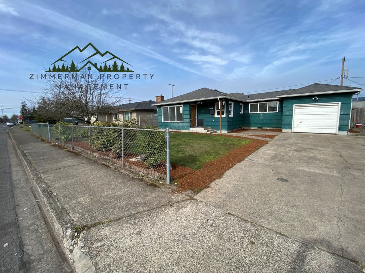 2128 Centennial Blvd - Photo 2 of 16