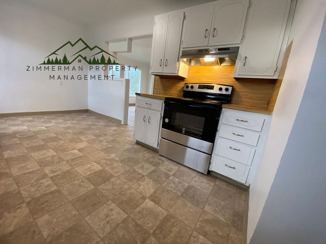 2128 Centennial Blvd - Photo 6 of 16