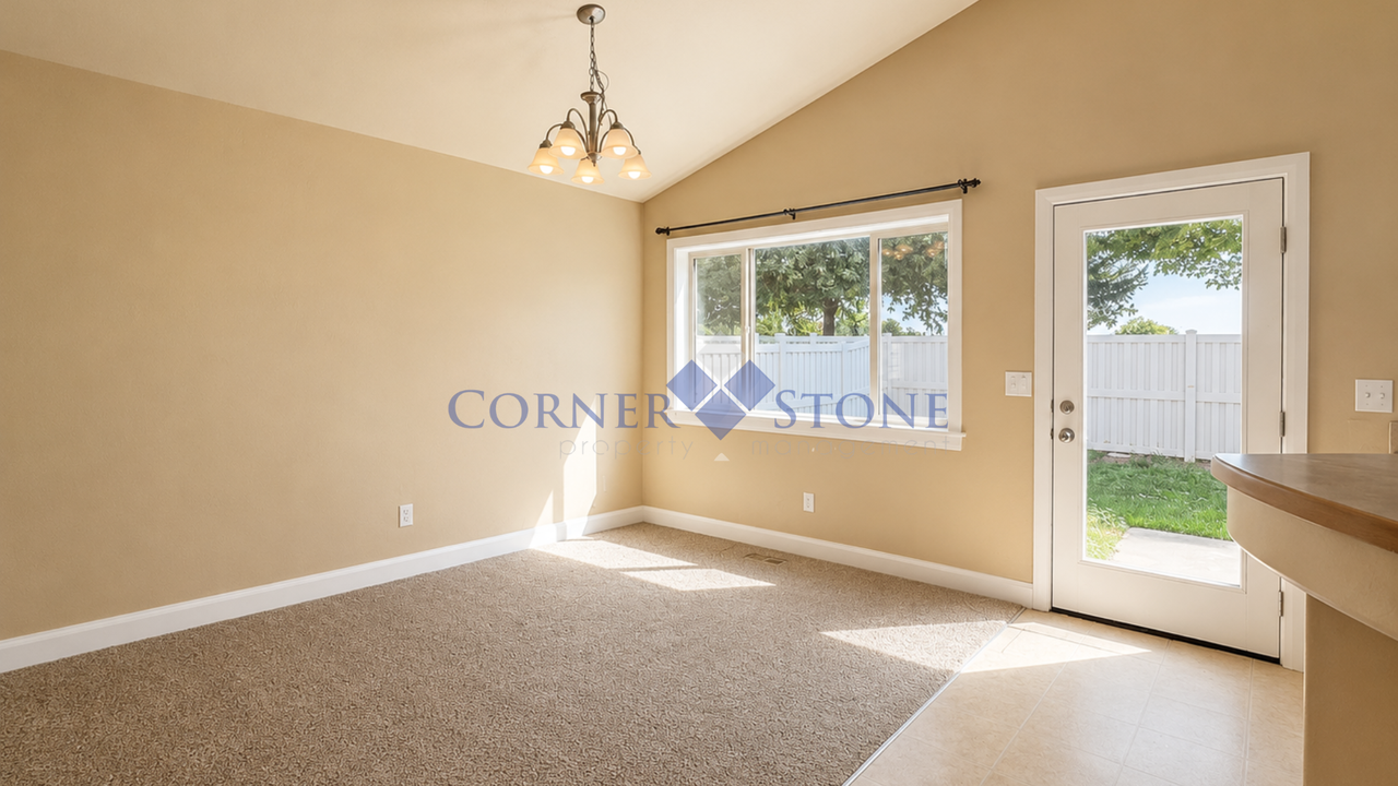 1764 Ridge Way - Photo 6 of 20