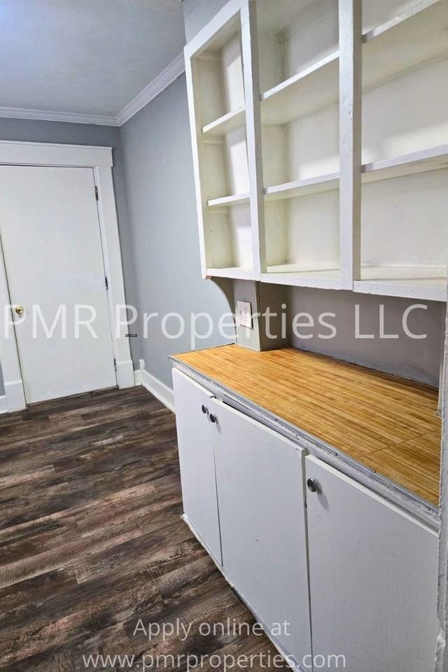 421 N 7th St - Photo 4 of 9