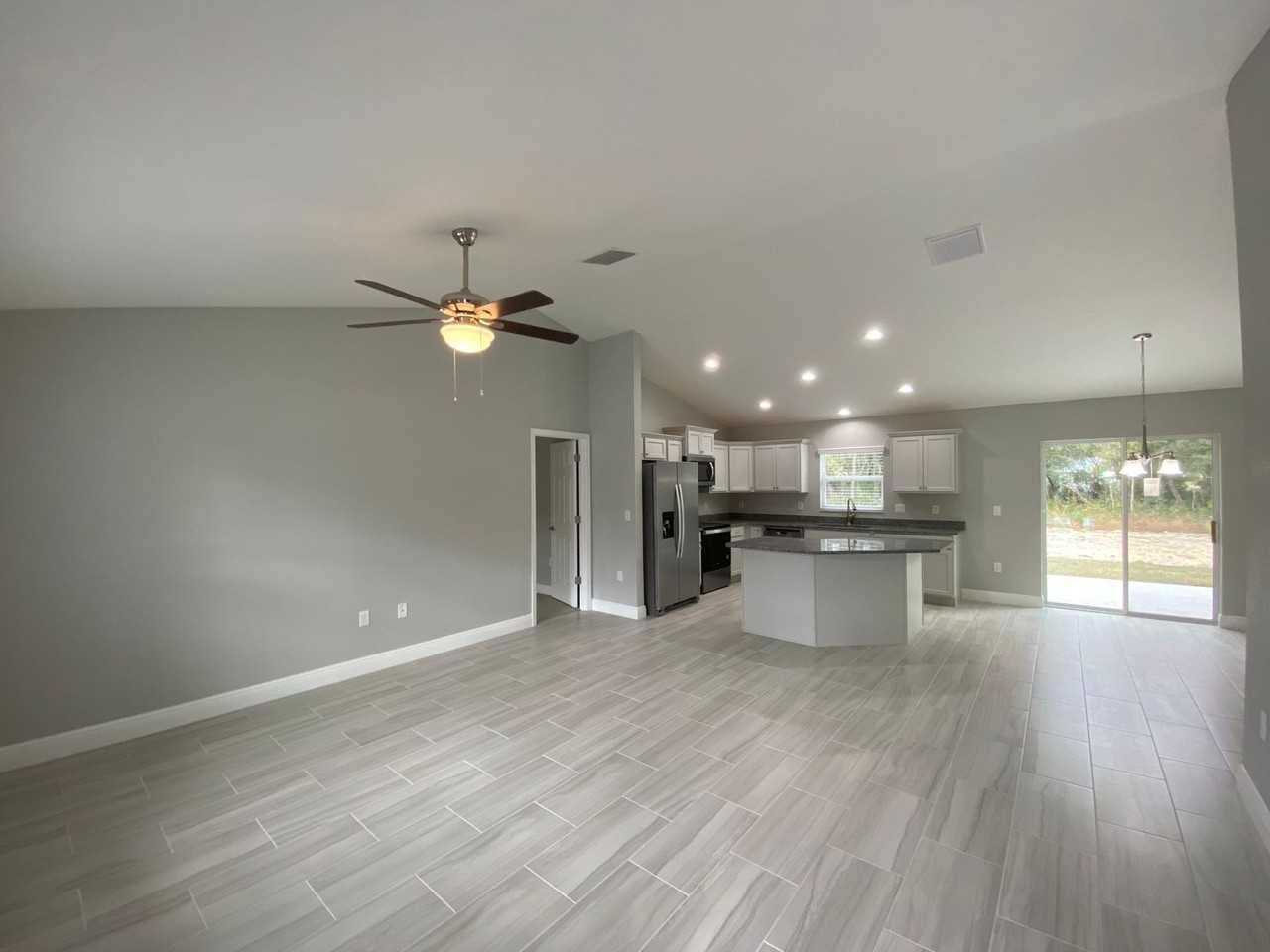 13791 Sw 33rd Ter - Photo 4 of 36
