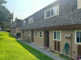 featured image of 1015 Nw Roanoke Ave