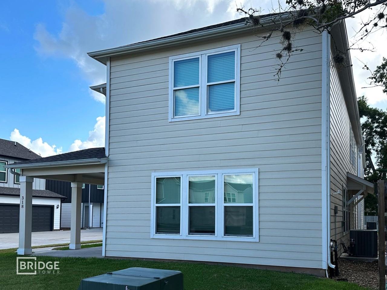 318 Huisache St - Photo 2 of 15