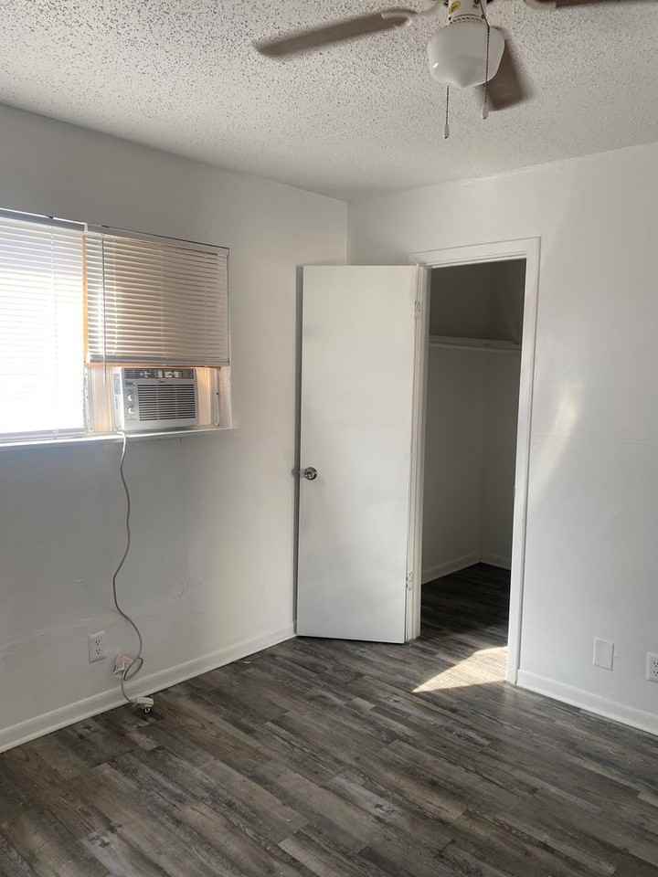208 Victor St #22 - Photo 7 of 7