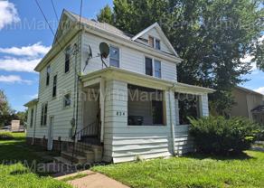 824 Logan Ave - Photo 1 of 1