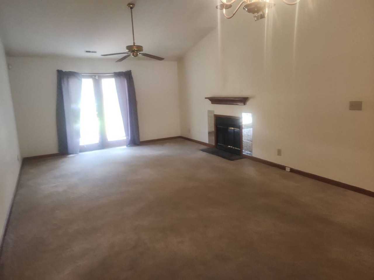 3505 Lake Woodard Dr - Photo 4 of 6