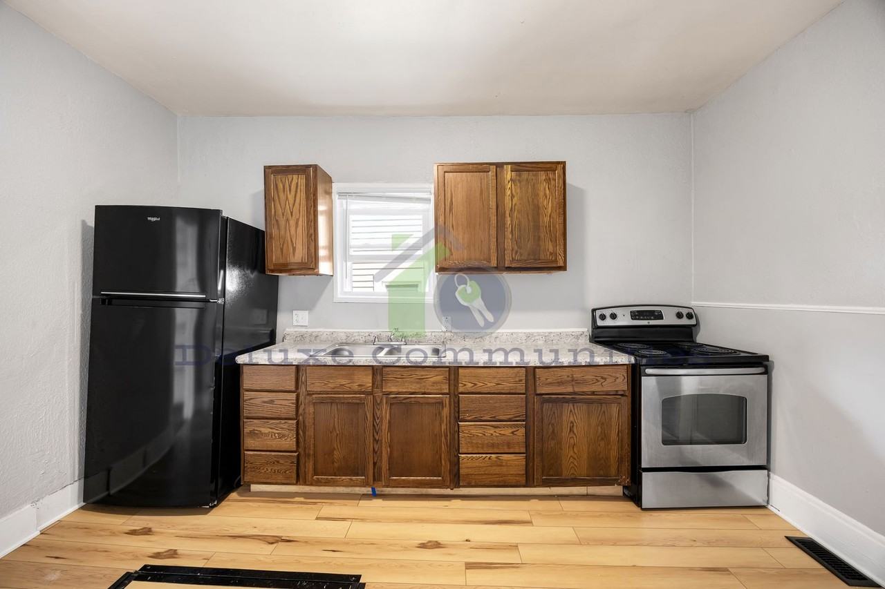 62 Quimby St Ne - Photo 4 of 30