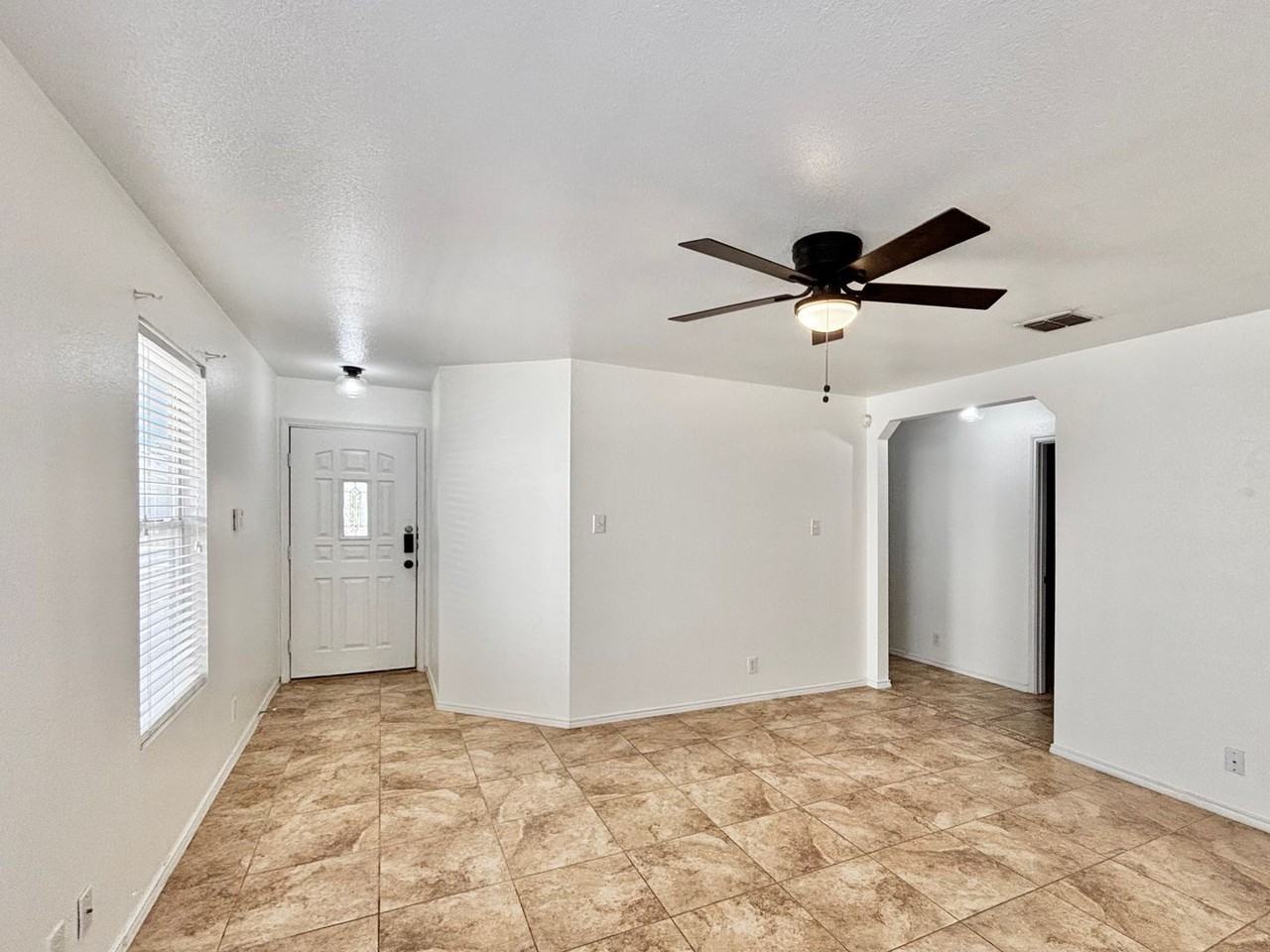 25347 Longbranch Run - Photo 2 of 17