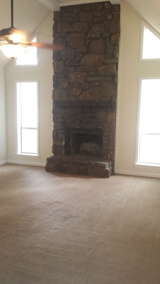 4311 Hunt Cliff Trce - Photo 2 of 8