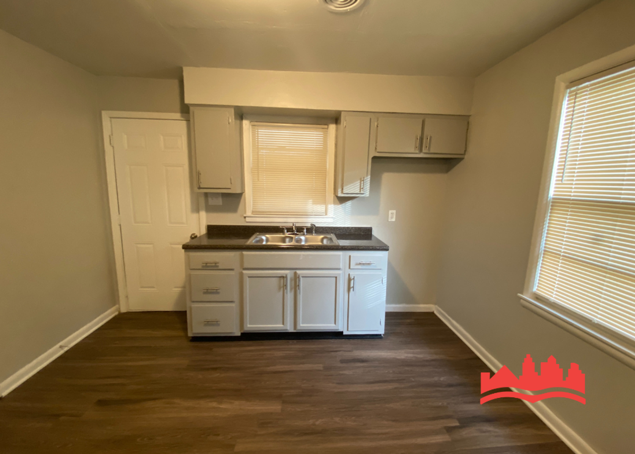 1756 Cleoford Ave - Photo 6 of 14