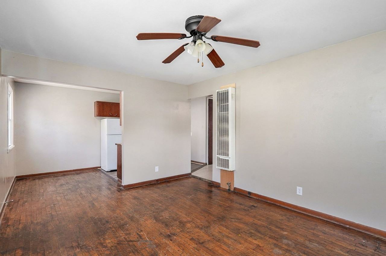 708 S West Ave - Photo 4 of 11