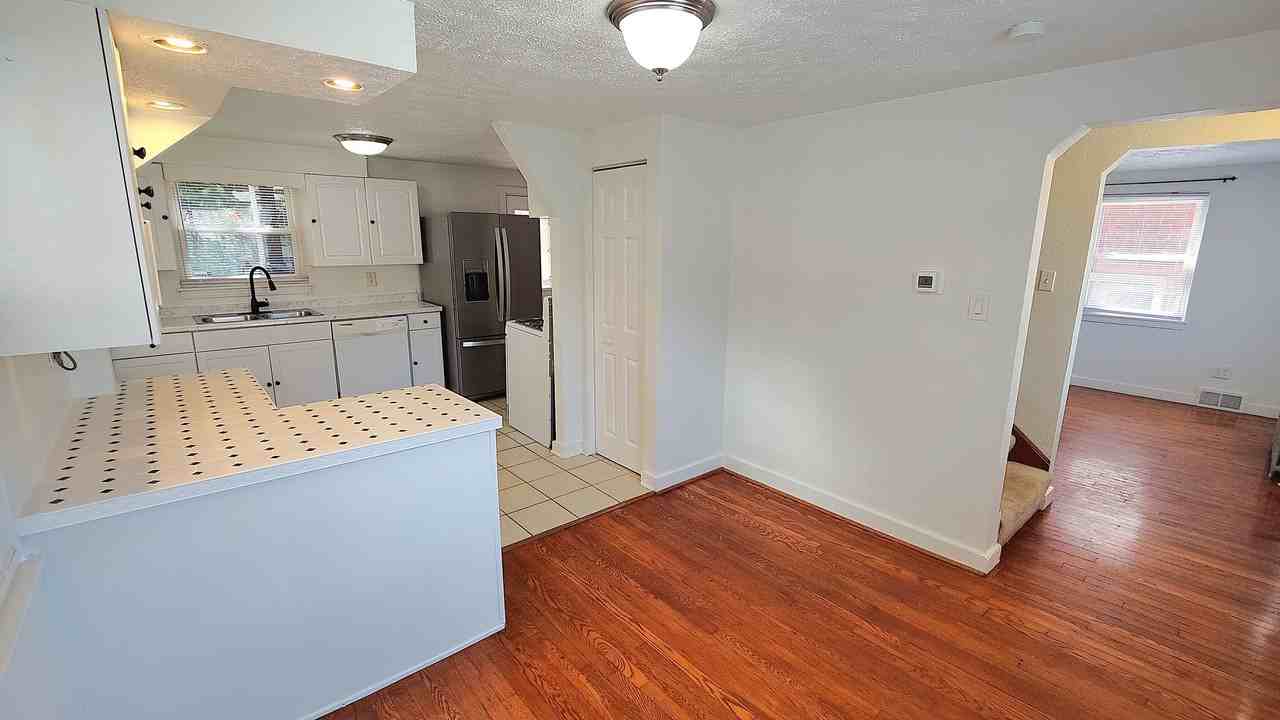 45 Greenlee Rd - Photo 4 of 28