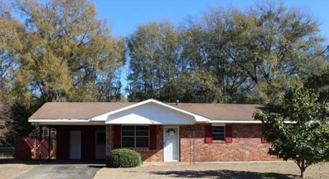 110 Briarwood Dr - Photo 1 of 1