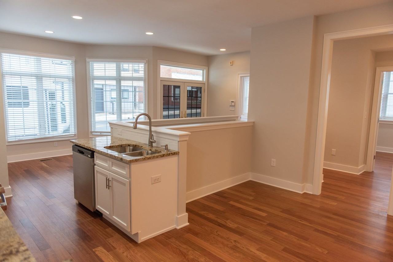 152 Witherspoon St - Photo 6 of 16
