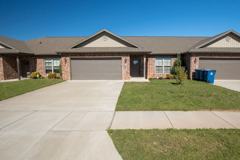 1915 Booker Cir - Photo 1 of 1