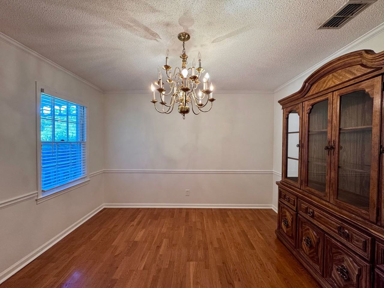 1310 Old Summerville Rd Nw - Photo 3 of 10