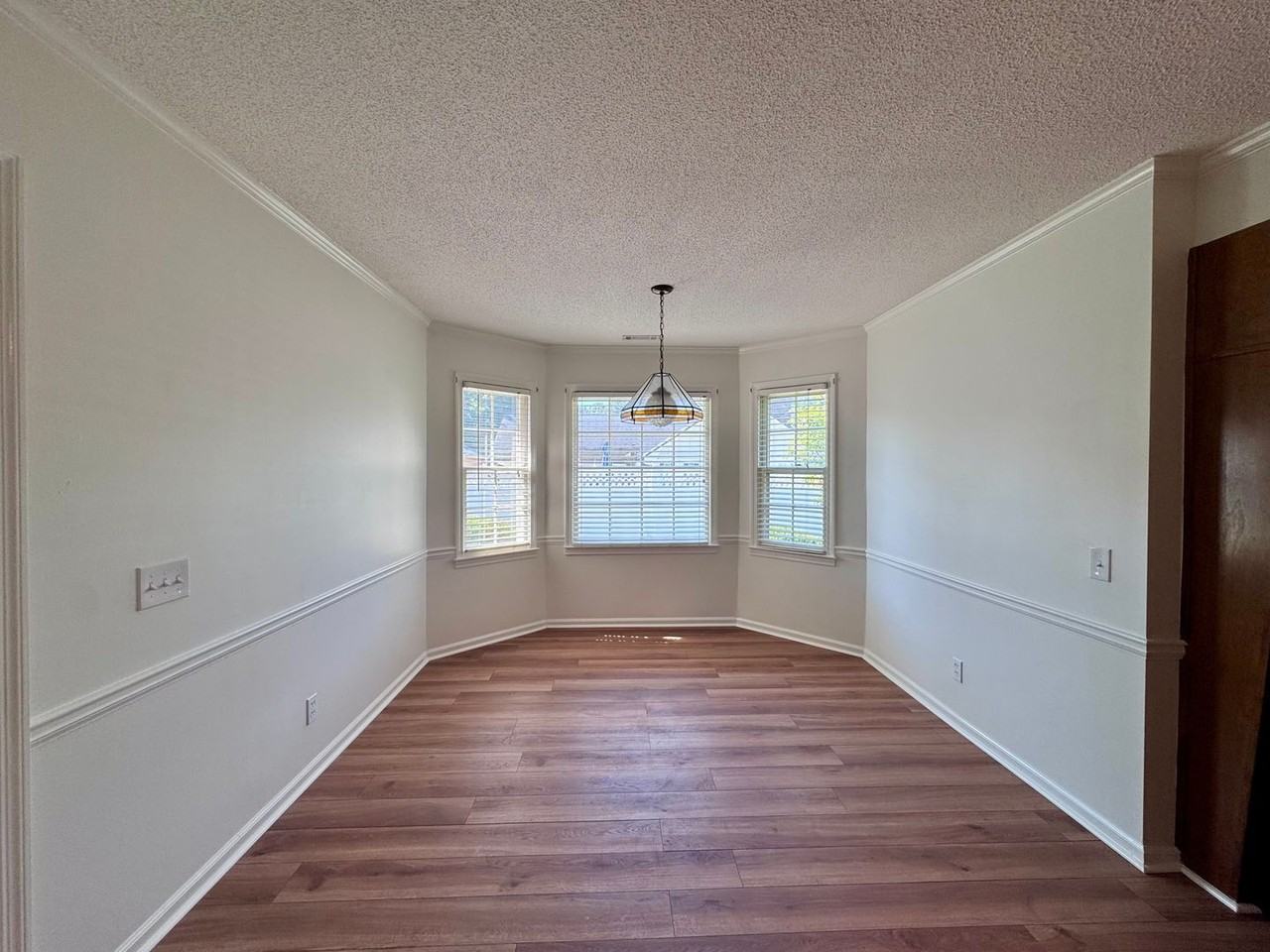 1310 Old Summerville Rd Nw - Photo 4 of 10