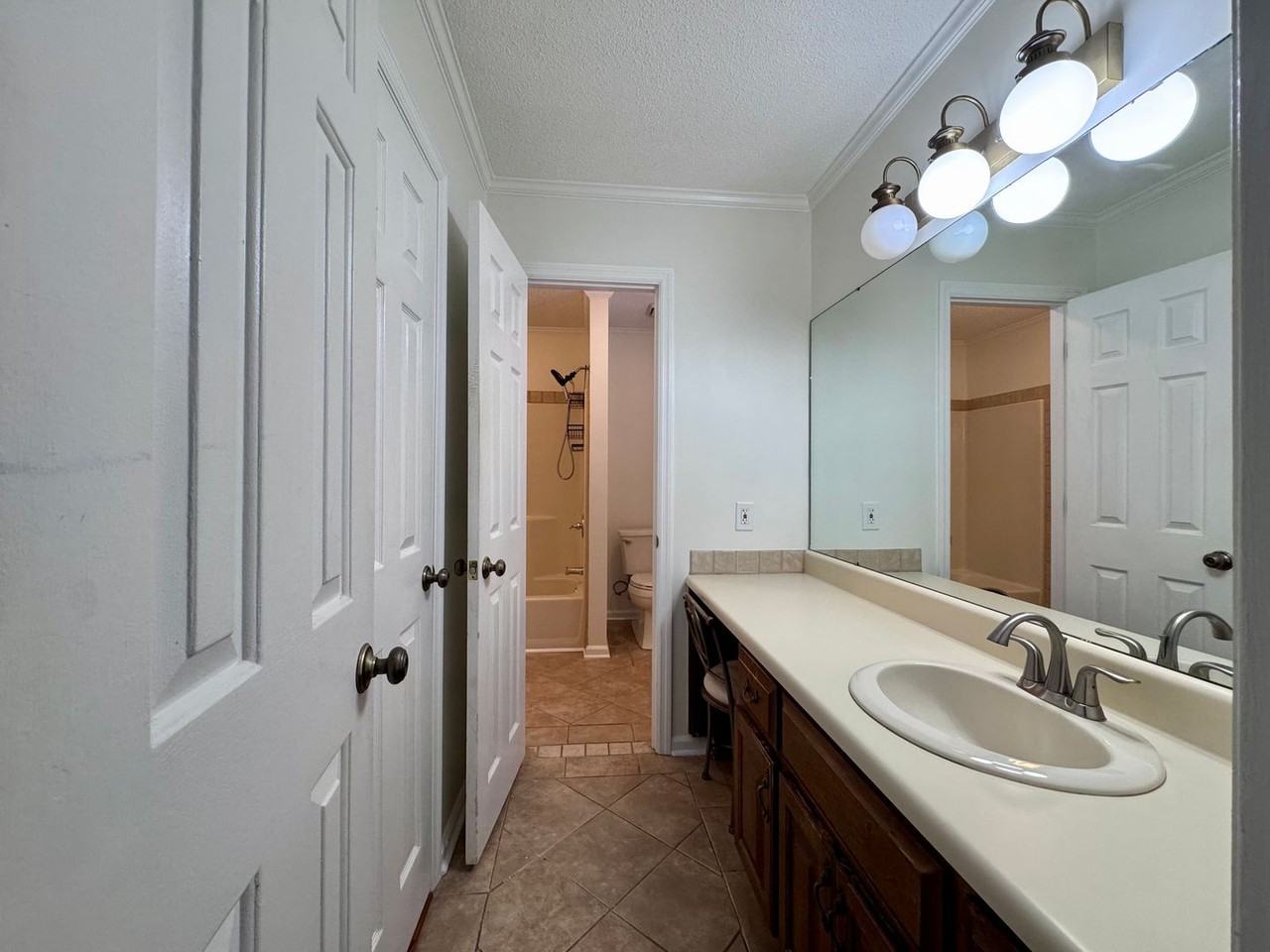 1310 Old Summerville Rd Nw - Photo 7 of 10