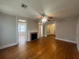 featured image of 932 E Fairview Ave