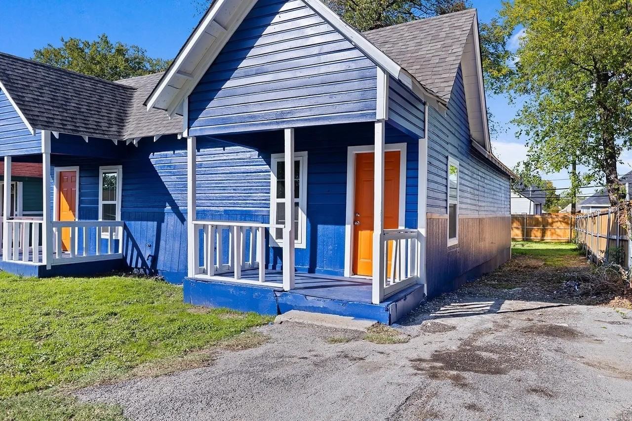 1017 E Cannon St - Photo 2 of 19