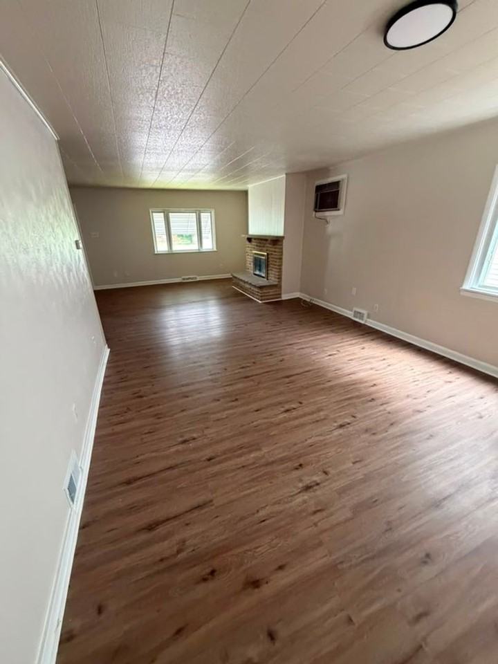 210 N Monongahela Ave - Photo 6 of 15