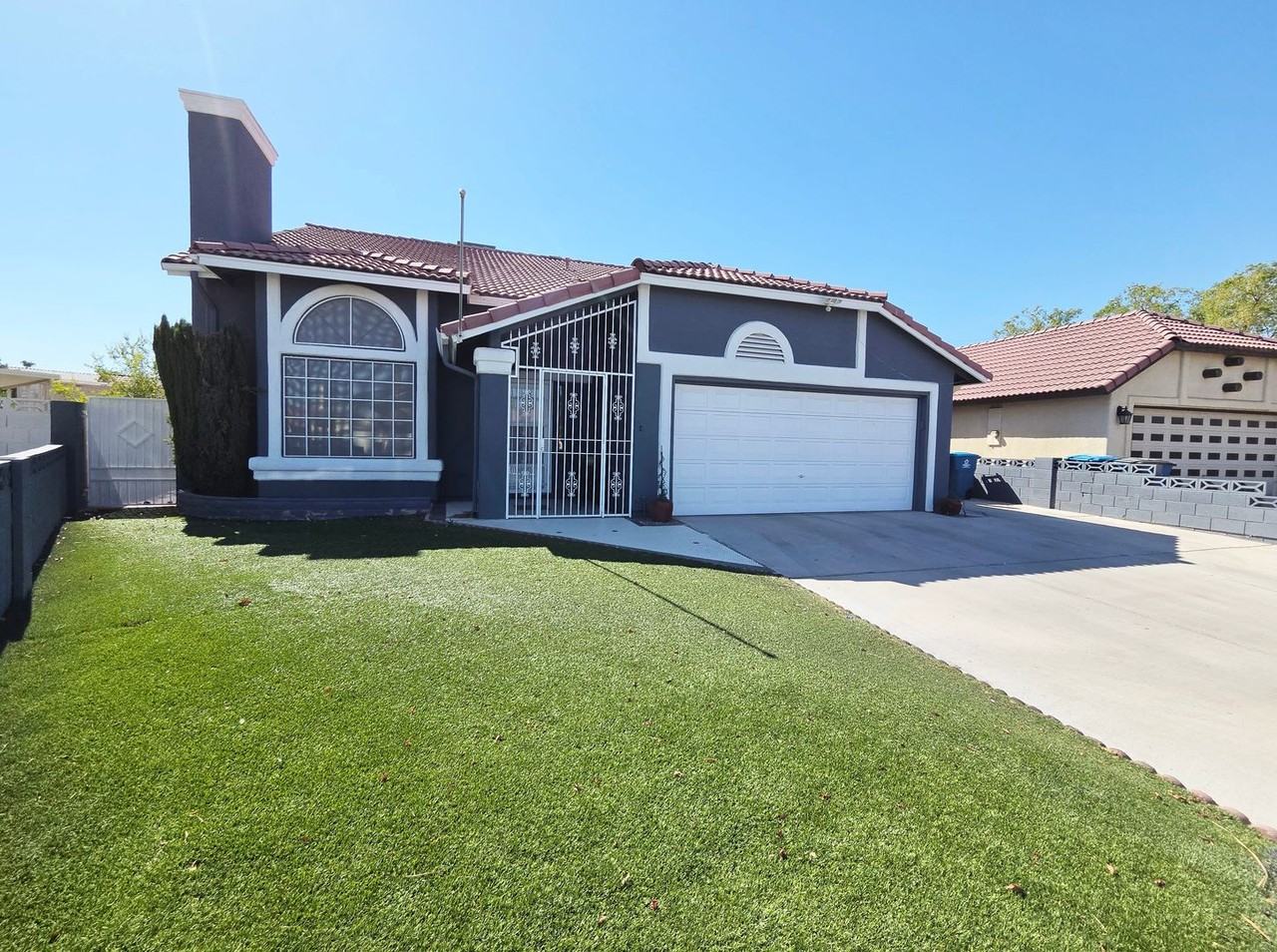 4028 Zapotec Way - Photo 2 of 50