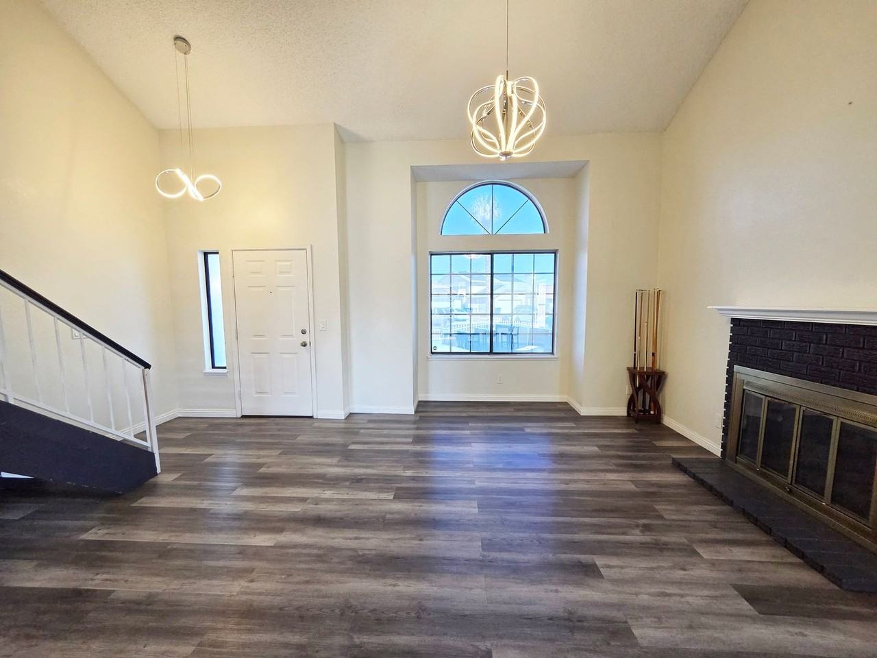 4028 Zapotec Way - Photo 4 of 50